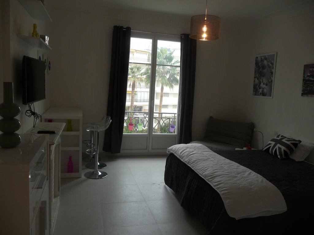 Cannes, Croisette, Palais Miramar Cameră foto